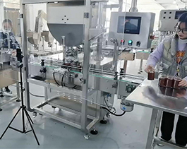 2021款醬料極速灌裝機，挑戰(zhàn)多頭醬料灌裝系統(tǒng)100天